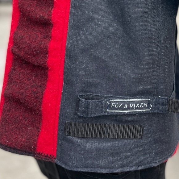 🦊 FOX & VIXEN || HANDMADE VINTAGE || Unisex Blanket-Lined Dead-Stock Denim Vest - Picture 10 of 16